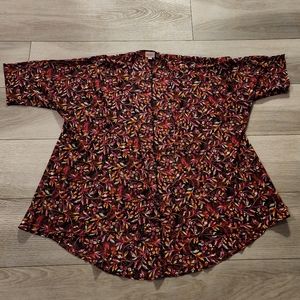 Silky Medium (10-18) LuLaRoe Lindsey Black with bright flower print Kimono